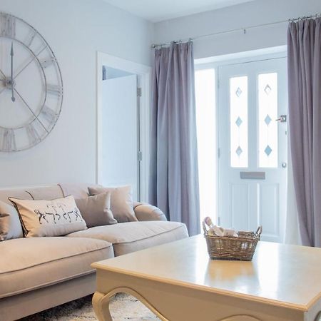 Modern Apartment With Free Parking And Wifi Stratford-upon-Avon Eksteriør bilde