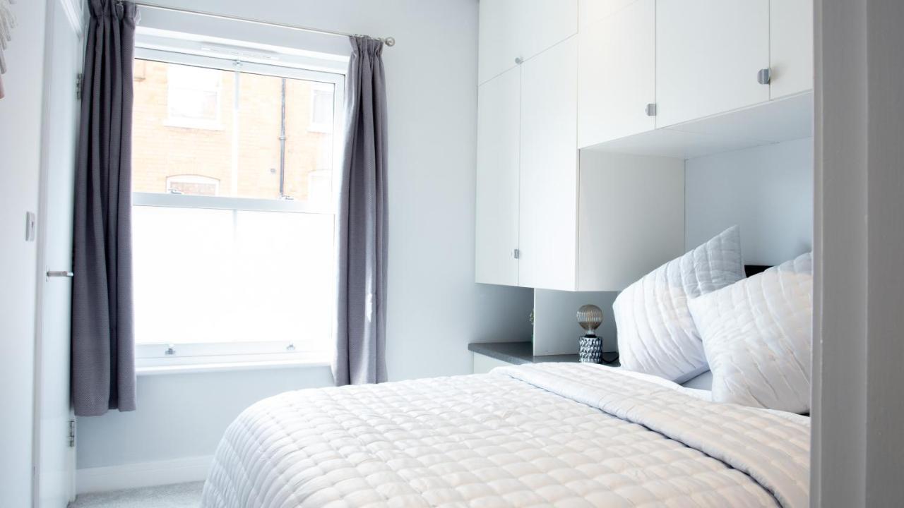 Modern Apartment With Free Parking And Wifi Stratford-upon-Avon Eksteriør bilde
