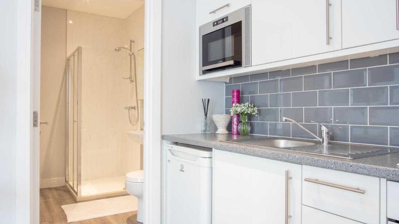 Modern Apartment With Free Parking And Wifi Stratford-upon-Avon Eksteriør bilde